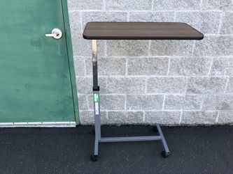 Adjustable table