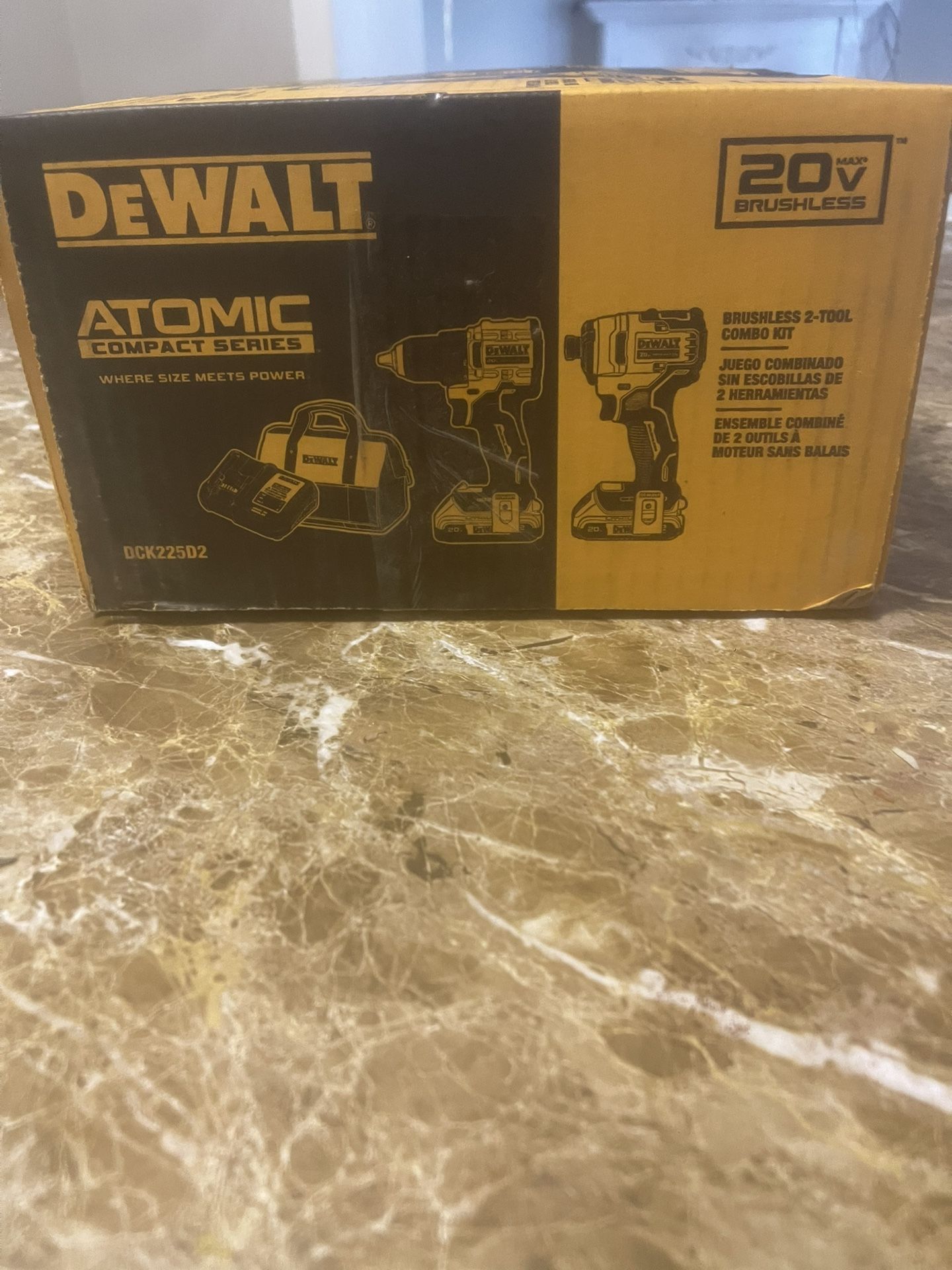DeWalt atomic Series 2 Tool Drill Kit
