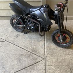 110cc dirt bike Coolster (LOOK AT DESCRIPTION!!)