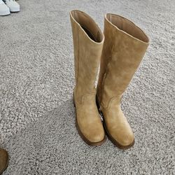 tan boots