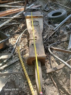 Huge Excavator Breaker