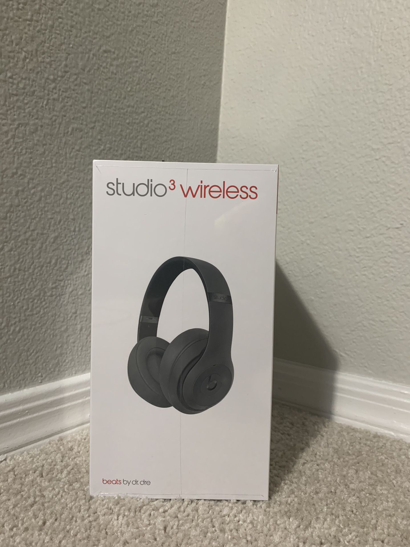 Beats studio 3 wireless (unopened)
