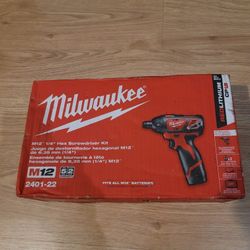 Milwaukee 12v Drill