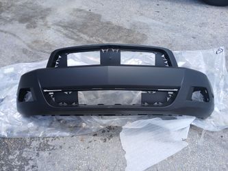 New 10-12 Ford Mustang Base V6 Front Bumper Cover Original