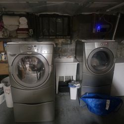 Whirlpool Washer And Dryer