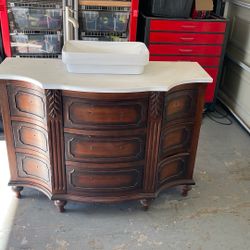 Custom bathroom vanity