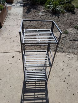 Metal foldable shelf/ organizer