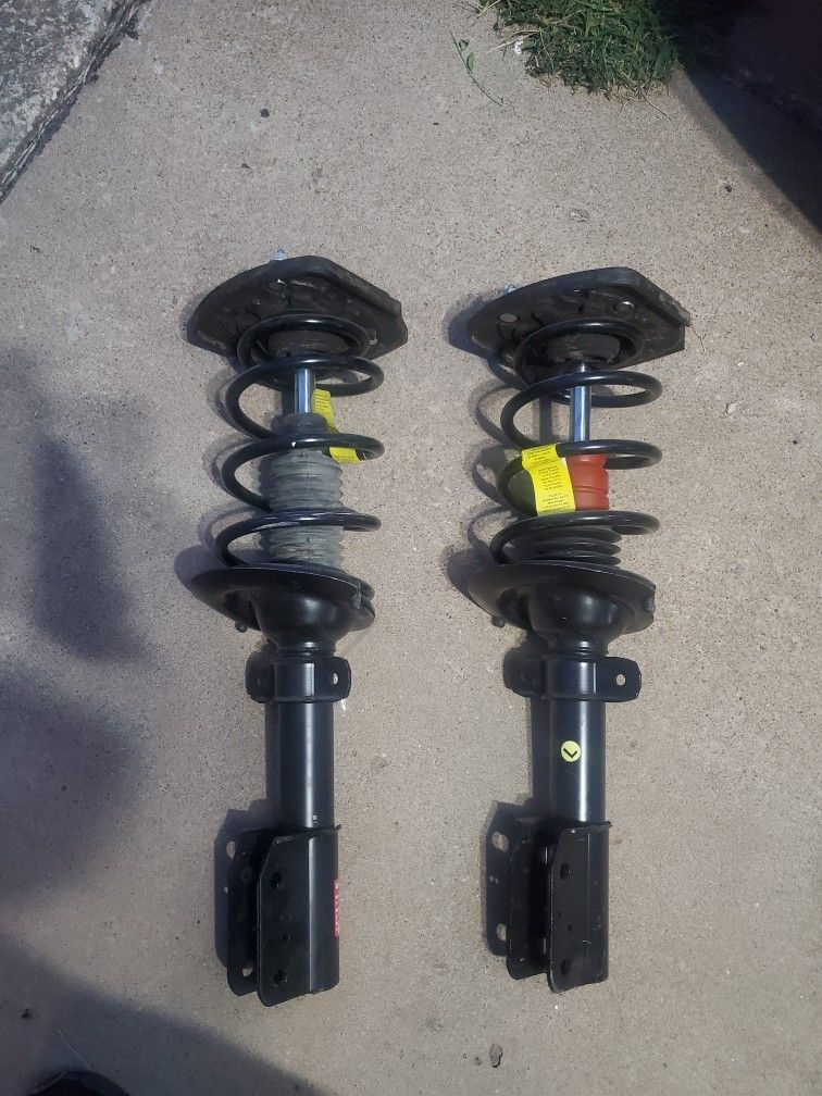 06-13 Impala Rear Struts