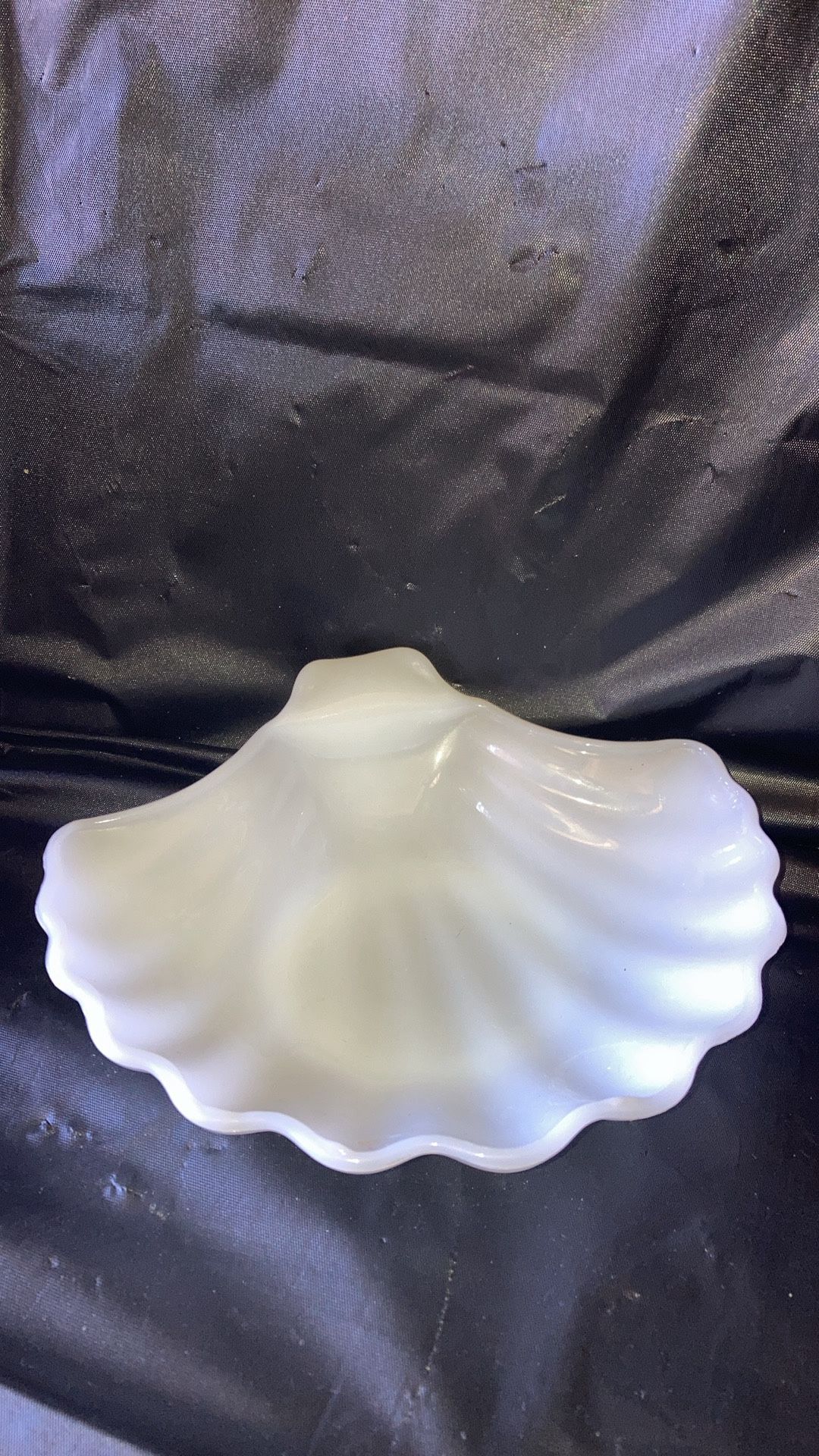 Vintage Milk Glass Shell