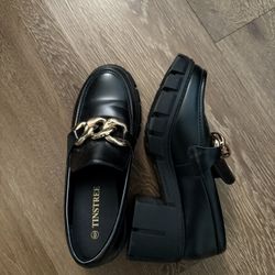 Size 6; Loafers With A Heel