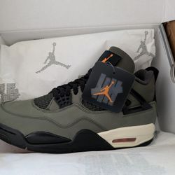 Undefeated Jordan 4 Size 10 1/2