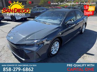 2025 Toyota Camry LE, Clean Carfax, One Owner, Hybrid,