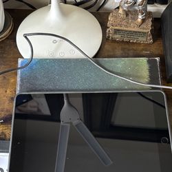 iPad 7th Gen -frozen