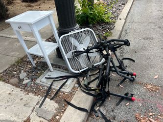 Free Stuffs: chairs, , and treadmill