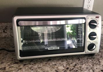 Like New Toaster Oven