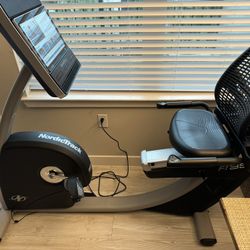 Nordic Track R35 Exercise Bike