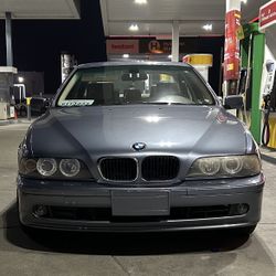 2002 BMW 530i