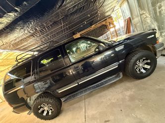 2005 Chevy Tahoe 142,000 original miles
