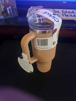 brand new hot/cold cups 