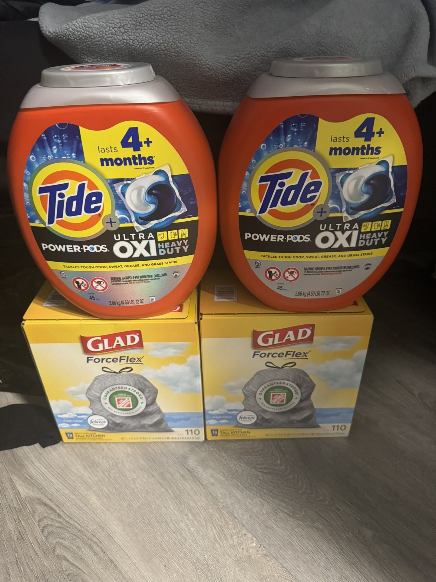 2 Brand New Tide Ultra Oxi Pods (45ct) + 2 Glad ForceFlex Garbage Bags (110ct)