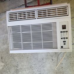 Window Air Conditioner 