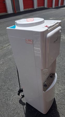 Water dispenser