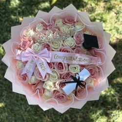 Class Of 2026 Graduation Bouquet