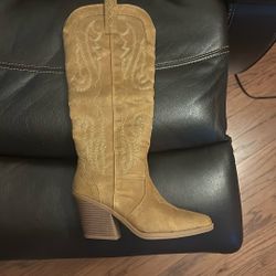 Cowboy Boots Size 8
