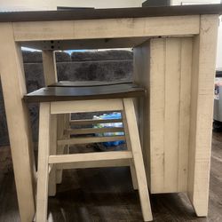 Small Dining Or Decor Table