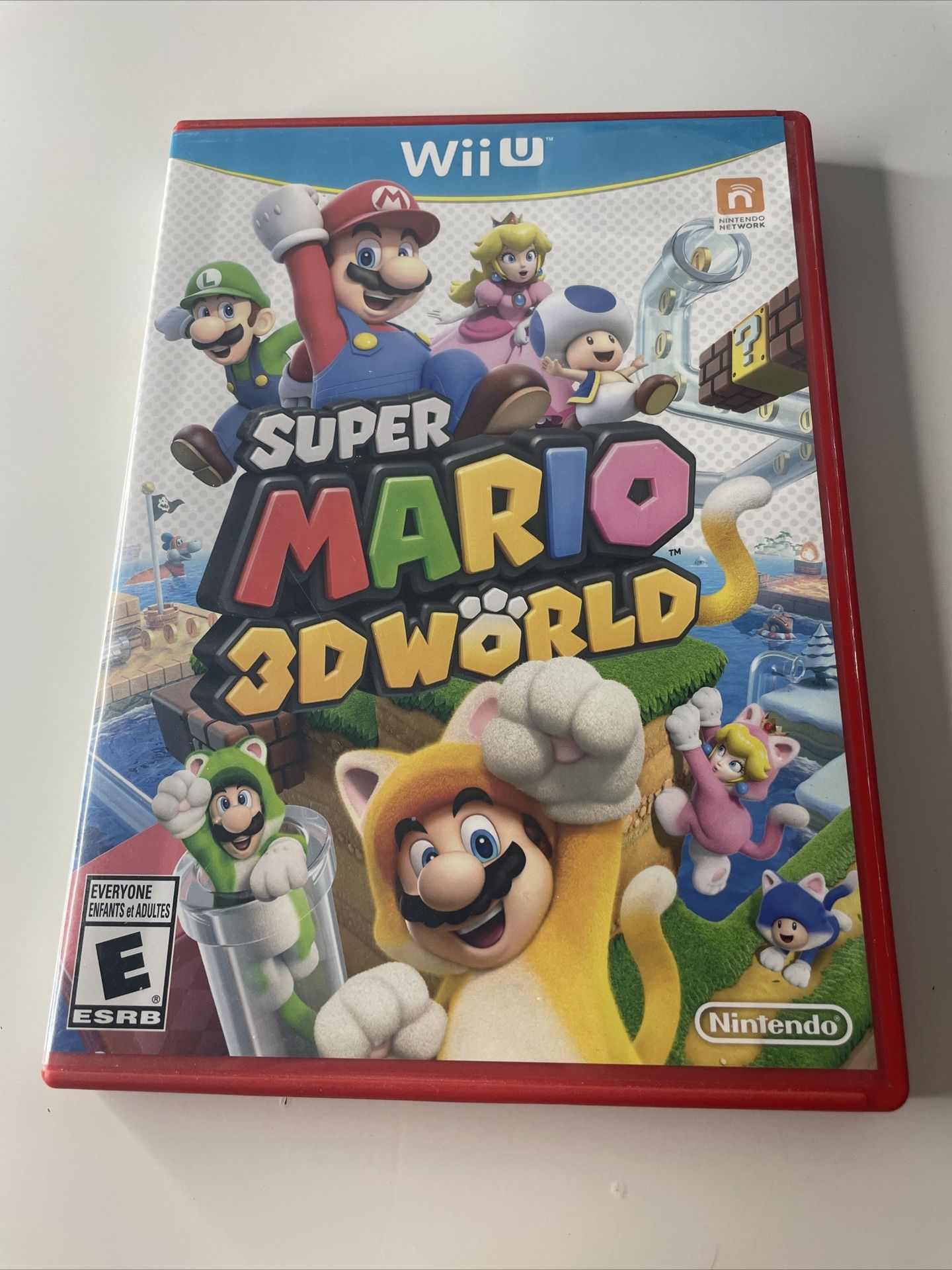 Super Mario 3D World (Nintendo Wii U, 2013)