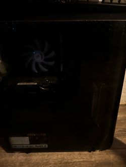pc monitor and keyboard