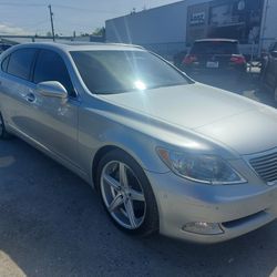 2008 Lexus LS 460