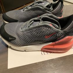 Nike Air270 Size13.5c