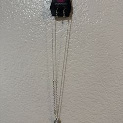 Paparazzi Earring And Necklace Set