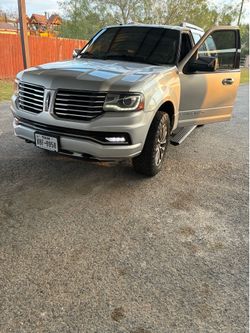 2016 Lincoln Navigator