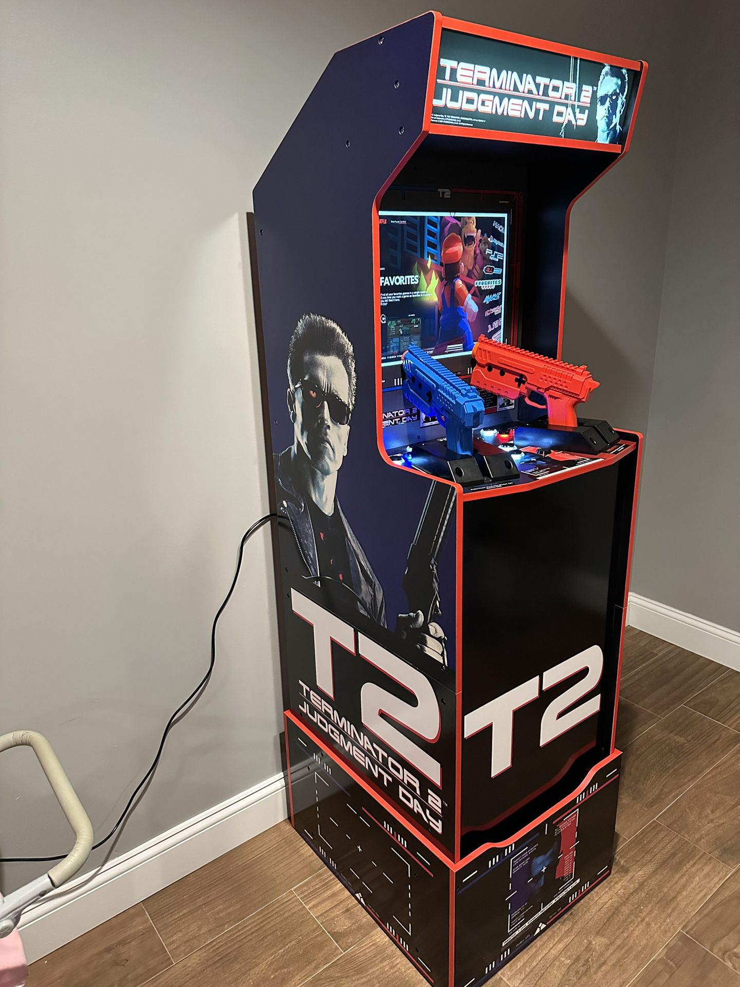 Terminator 2 Arcade Cabinet (Plays 150+ Lightgun Games)