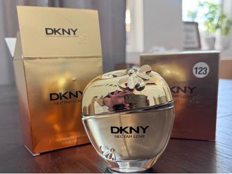 DKNY
