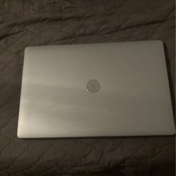 Dell Laptop 5511
