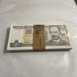 Strap of 100 Consecutive Cuban Bank Notes 