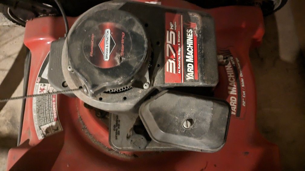 Briggs And Stranton Mower For Parts