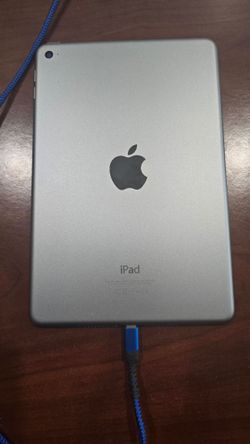 Apple iPad Mini4