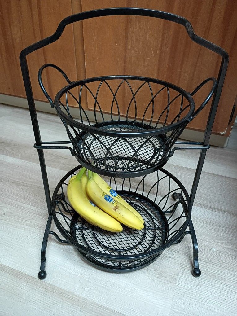 Wrought Iron Fruit Basket