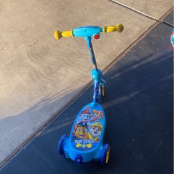 Paw Patrol Bubble Scooter 
