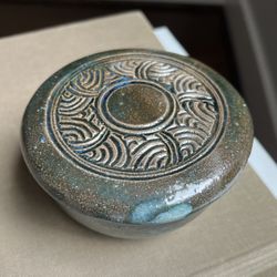 Small Handcrafted Detailed Trinket Dish ( firm on price )