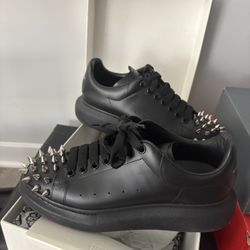 Alexander McQueen size 41 (8.5-9) men