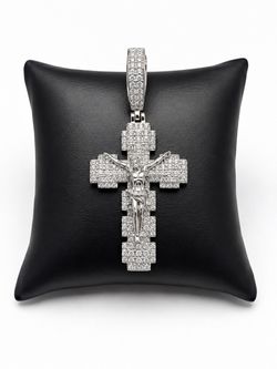 925 Sterling Silver 3.00CTW MOISSANITE Cross Pendant