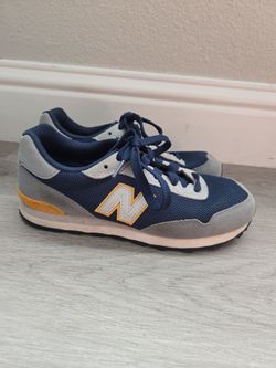New Balance boy's shoe