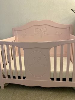 Crib 5 in 1 Pink Color