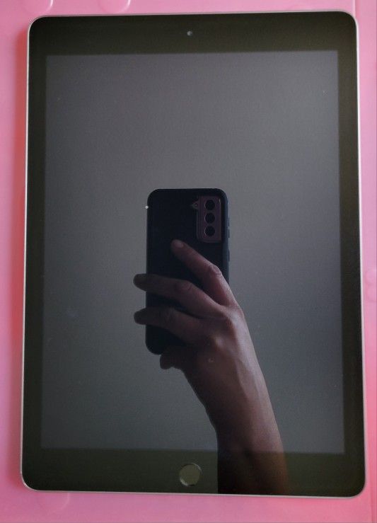 Apple IPad 5th Gen OBO