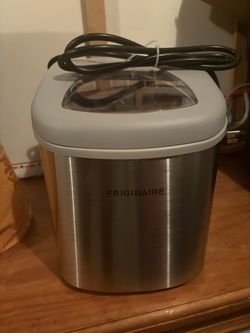 Brand New Nugget Ice Machine